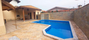 Incrivel casa a 280 m do mar em Peruibe SP